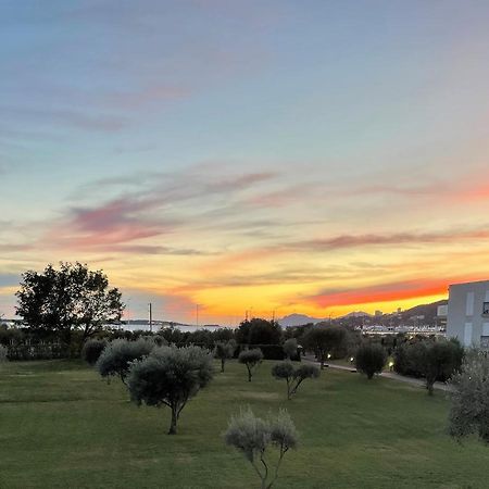 אנטיב Feels Like Home Juan Flore - Air-Conditioned Furnished Apartment With Terrace & Parking מראה חיצוני תמונה