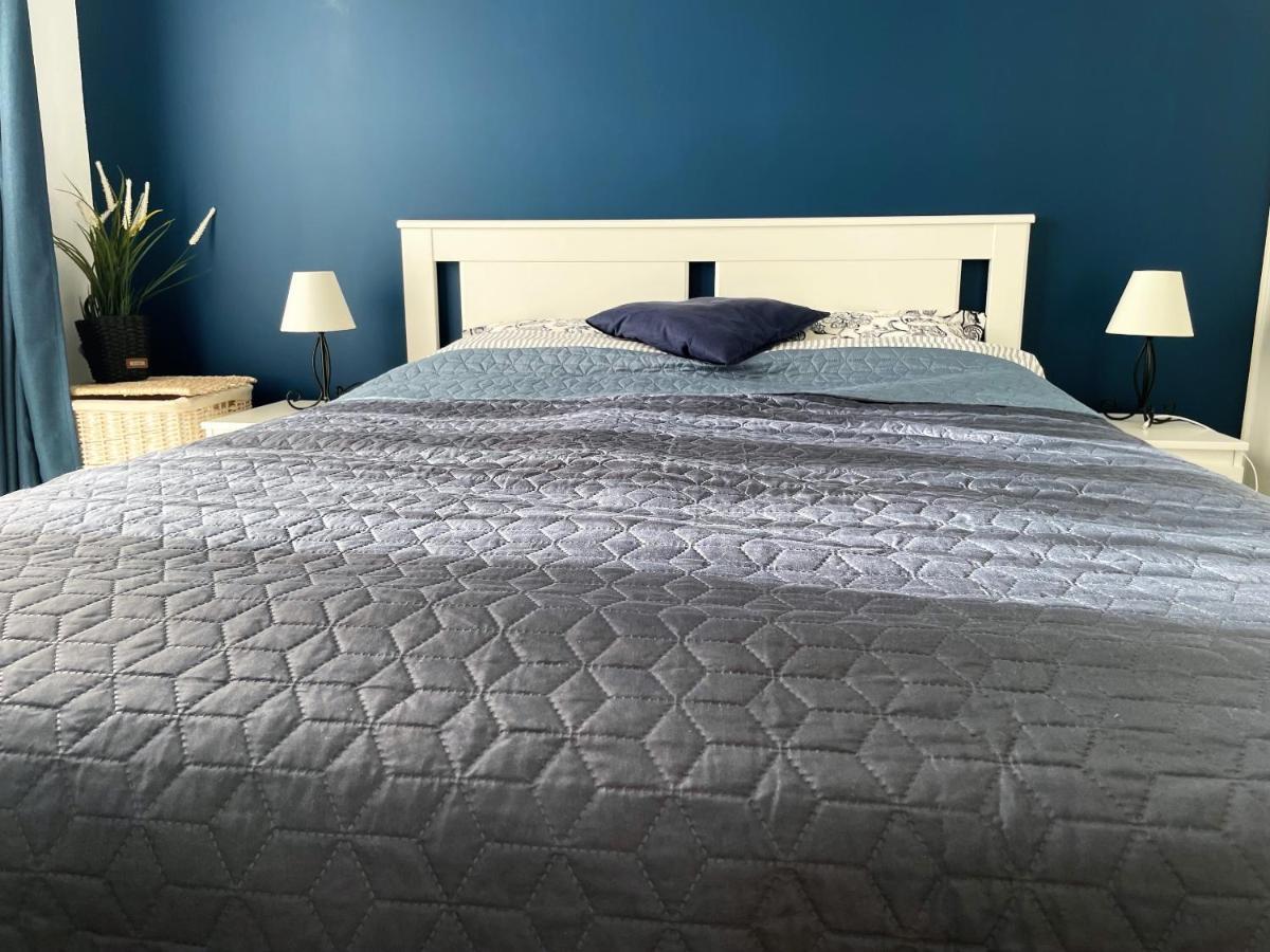 אנטיב Feels Like Home Juan Flore - Air-Conditioned Furnished Apartment With Terrace & Parking מראה חיצוני תמונה